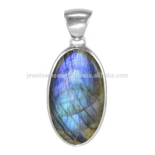 Flashy Labradorite Gemstone with 925 Sterling Silver Simple Designer Pendant for Gift